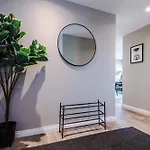 Bright Centre 2-bed Apt, Super-fast Wifi Leeds