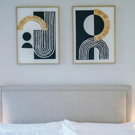 Centre 2br Apt, 7th-floor Views Apartment *