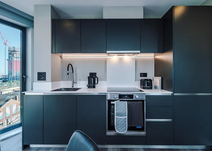 Bright Centre 2-bed Apt, Super-fast Wifi Апартаменти Лідс