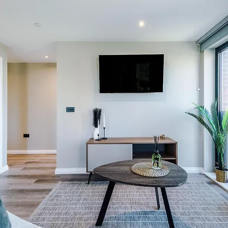Bright Centre 2-bed Apt, Super-fast Wifi Leeds (West Yorkshire)